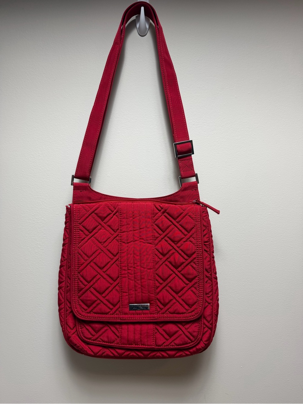 Vera Bradley Classic Red Performance Twill Quilted Crossbody Messenger Bag